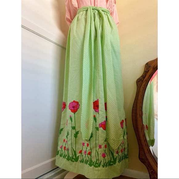 Vintage 60s Gingham Poppies Maxi Skirt - Picture 2 of 6